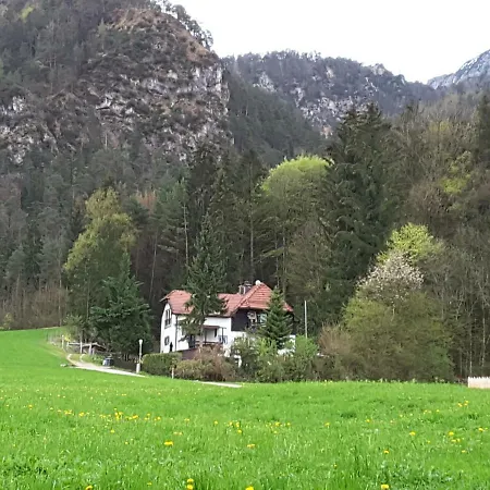 Apartment Landhaus Am Berg Schlafende Hexe Bayerisch Gmain